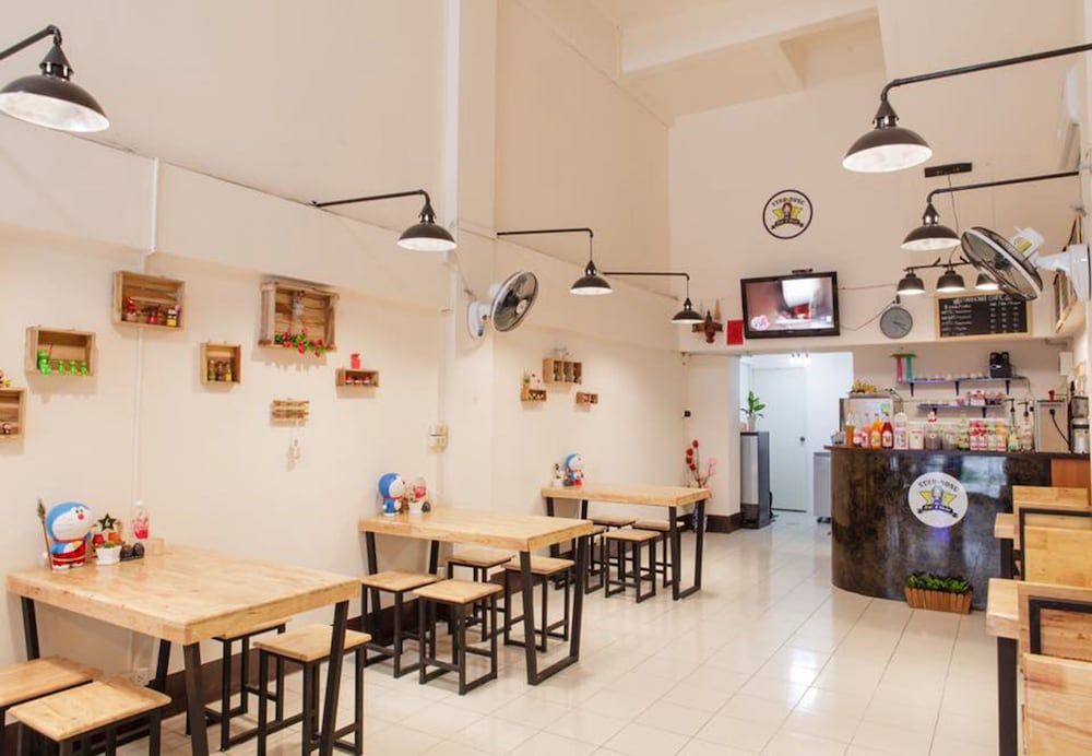 undefined Starnong Café & Hostel 5
