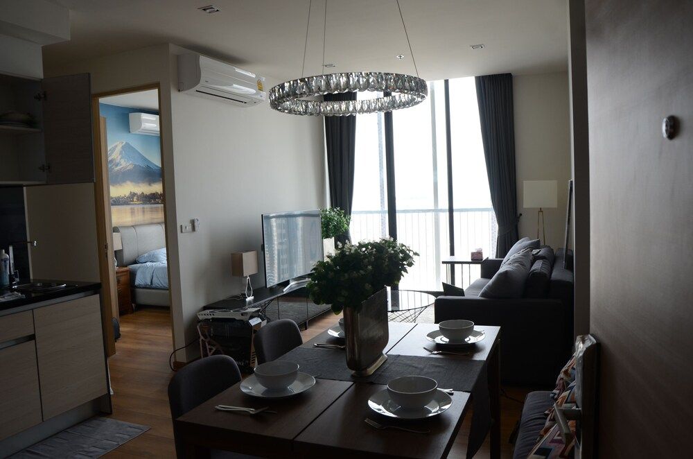 Park 24 Luxury Condo by ML Luxury 2 Bedrooms 5