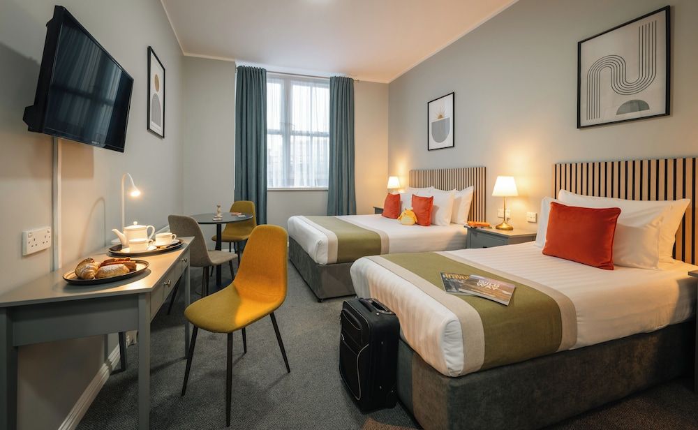 undefined Beresford Hotel 2