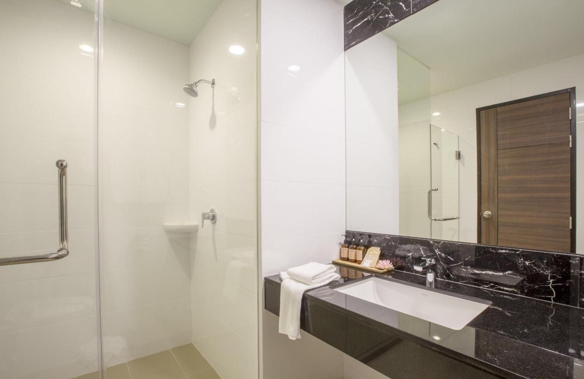 Civilize Hotel Workation Room 6