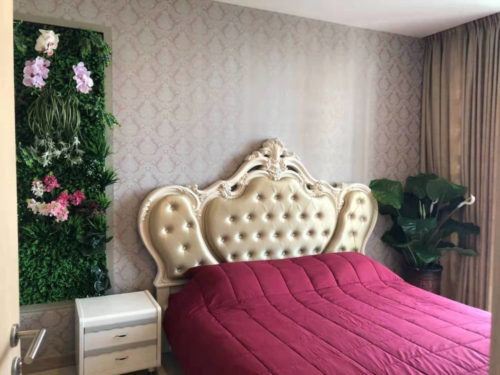 The Riviera Wongamat Hong Apartment Panoramic Apartment, 1 Bedroom, Beachfront 2