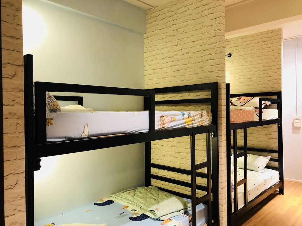 WJ Hostel Family Room 12