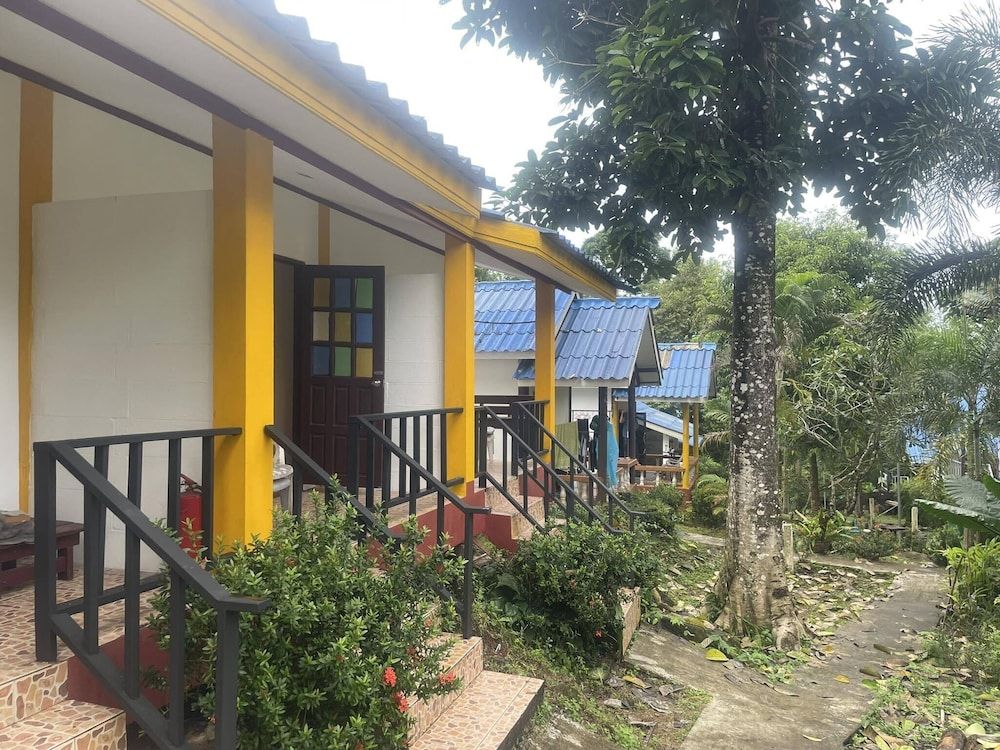 Lonely Beach Pool Resort Townhouse Room 8