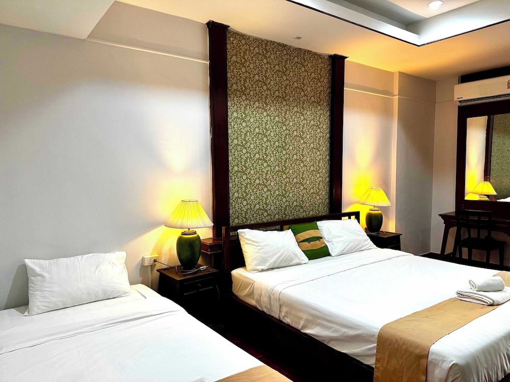 Palette Bangkok Natural Resort and Spa Deluxe Triple Room