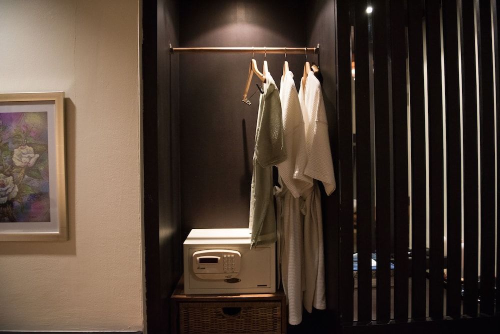 Bangkok Natural Spa Resort and Suite Luxury Suite 17