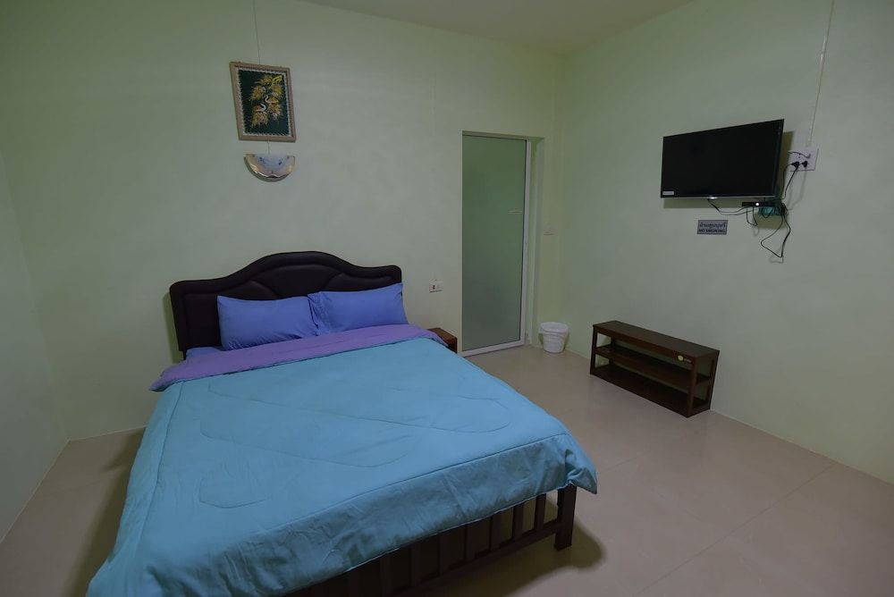 Palm Kaew Resort Krabi Basic Double Room 2