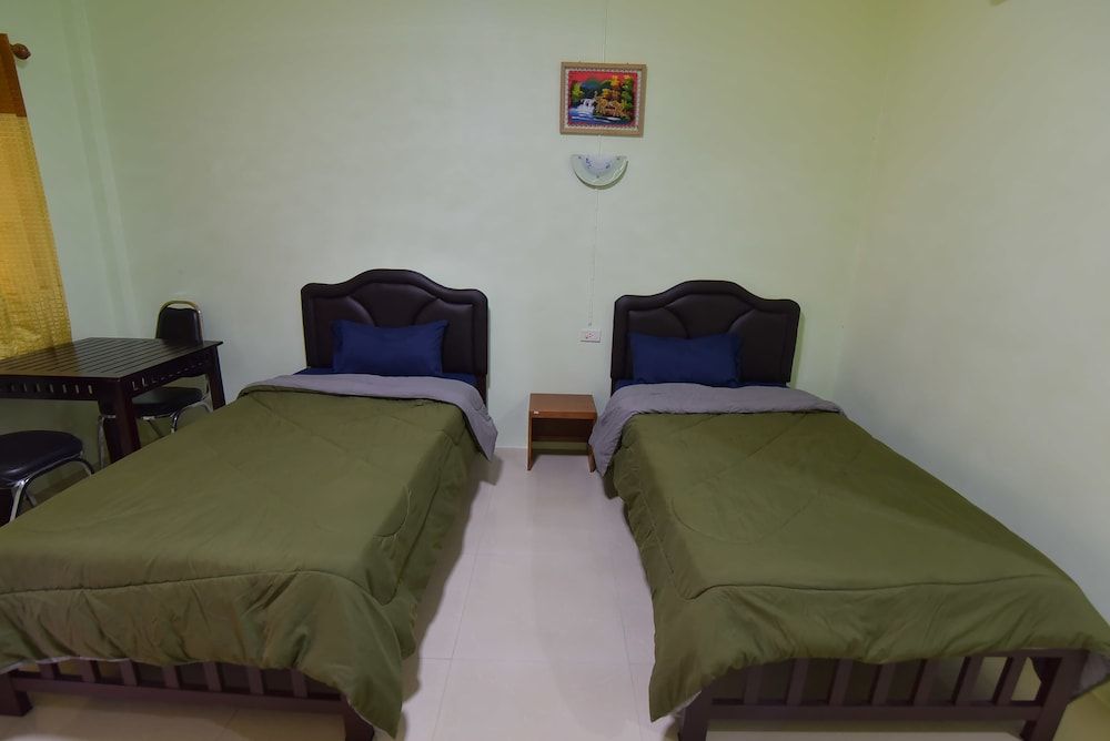 Palm Kaew Resort Krabi Basic Twin Room 2