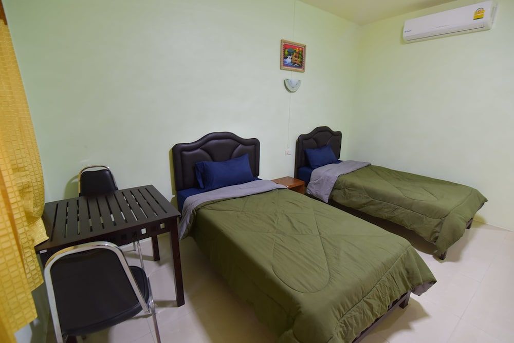 Palm Kaew Resort Krabi Basic Twin Room