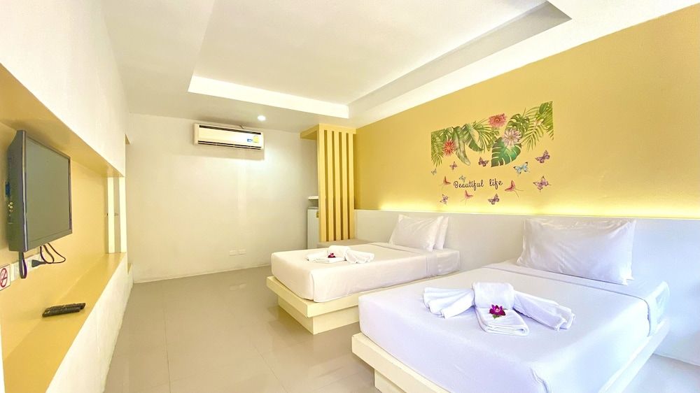 Kuapa Resort Deluxe Twin Room 2