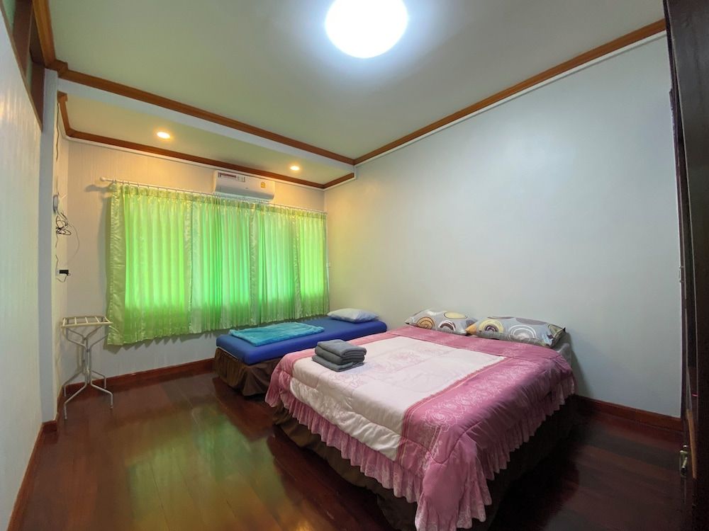 Baan Plapakpao 4-Bedroom House 6