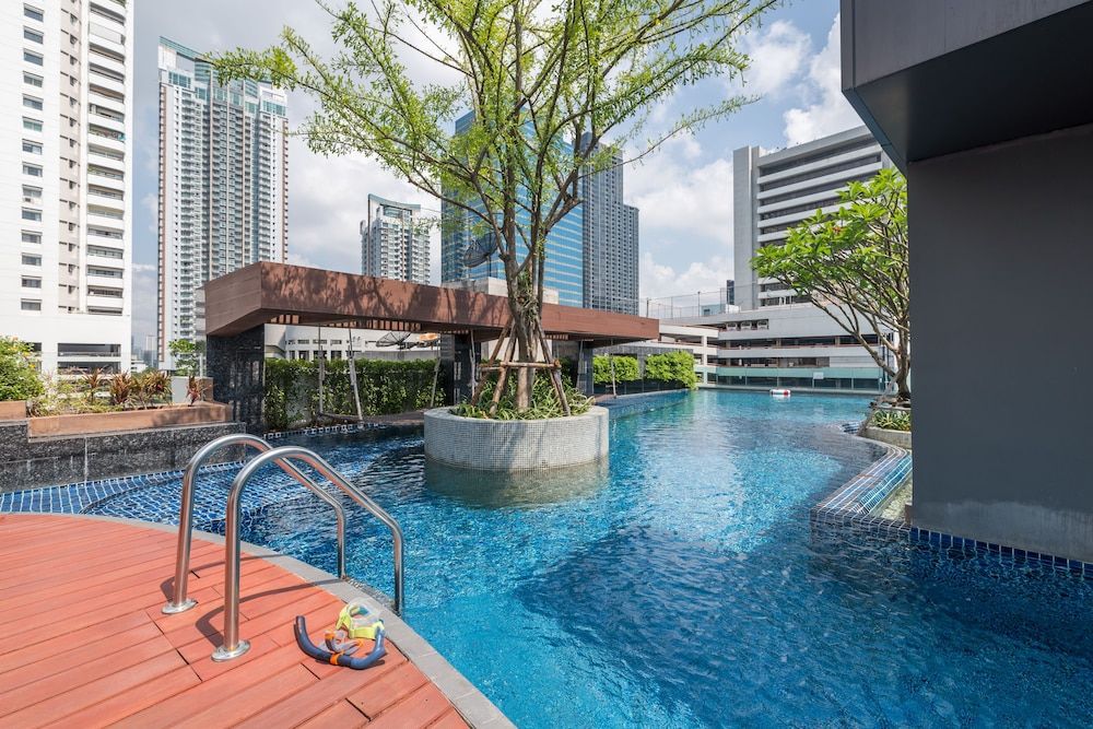 undefined Interlux Premier Sukumvit 13 By Favstay 6