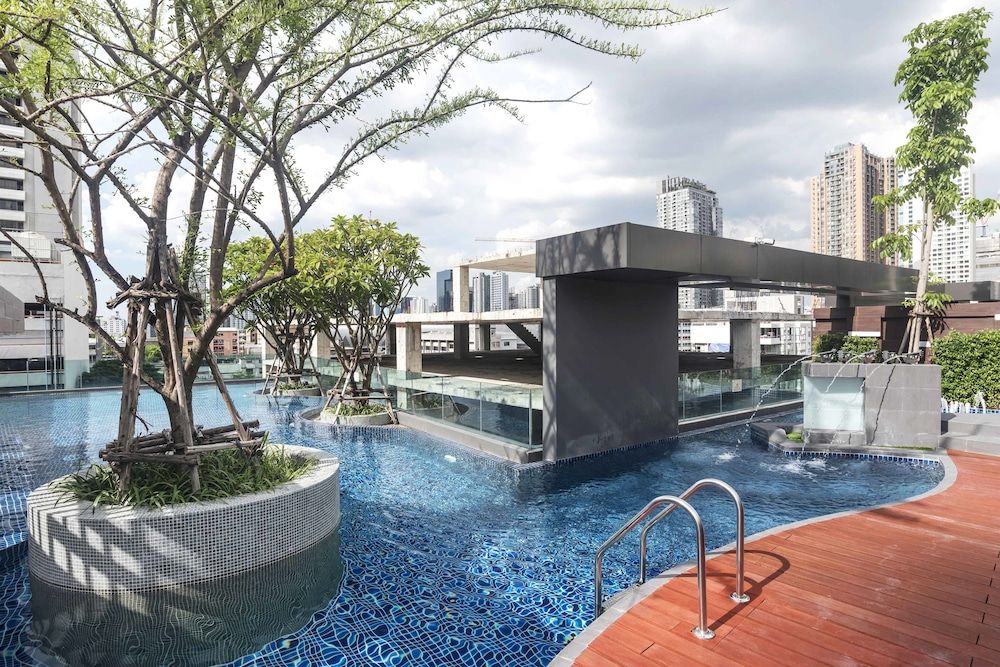 undefined Interlux Premier Sukumvit 13 By Favstay 4