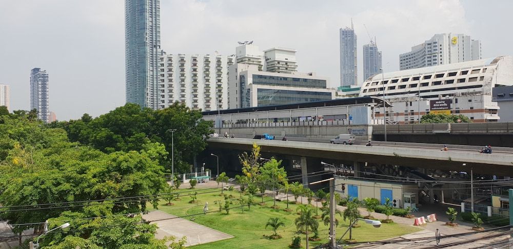 undefined One Bangkok Hostel @Love District 4