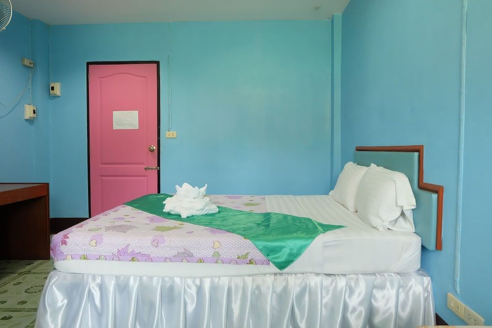 Nam Phueng Place 1 Standard Room 2