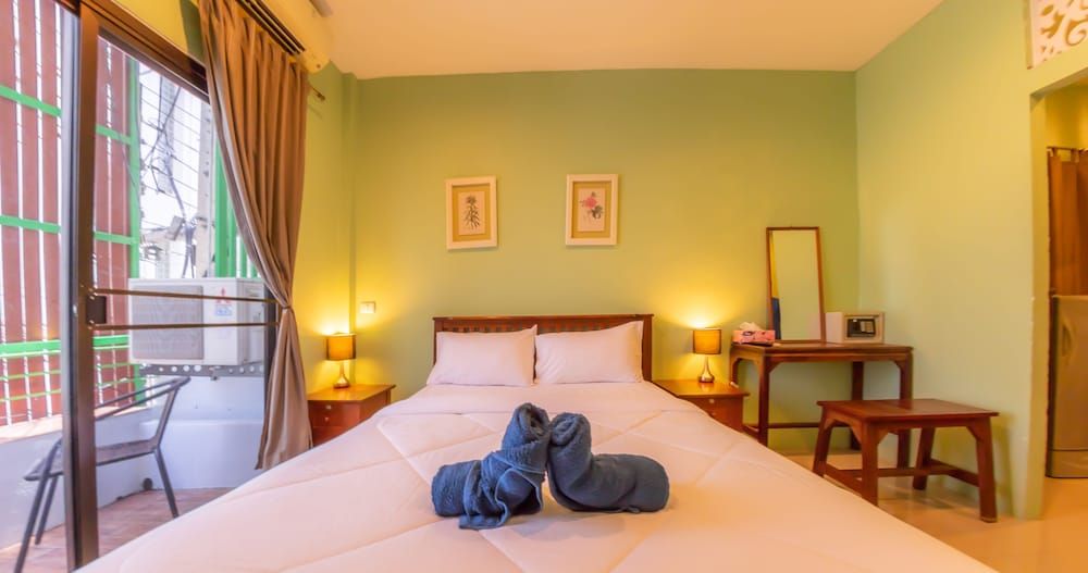 undefined Enrico Hostel Patong 7