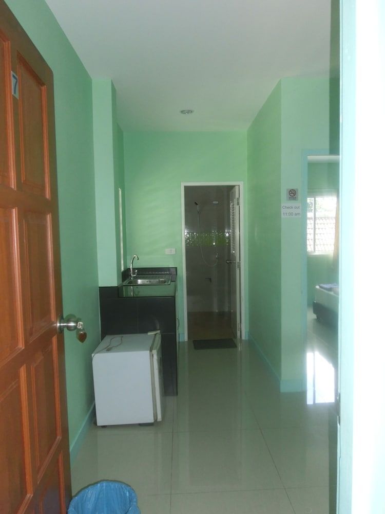 Pek House Standard Fan Room 5