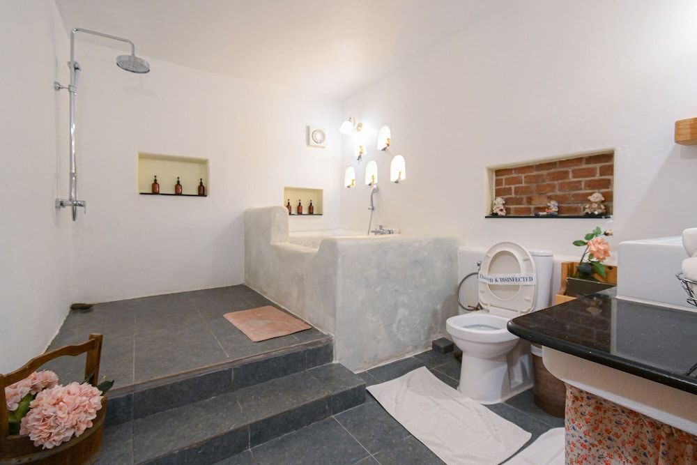 Swiss Valley Hip Resort Valley 2 Bedroom 5