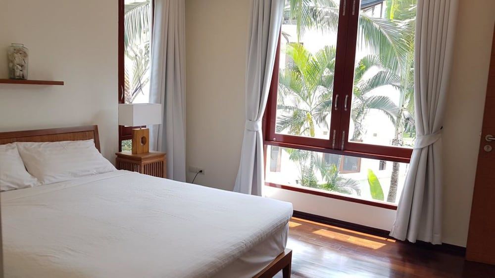 Pranaluxe Pool Villa Holiday Home Three-Bedroom Villa with Private Pool 12