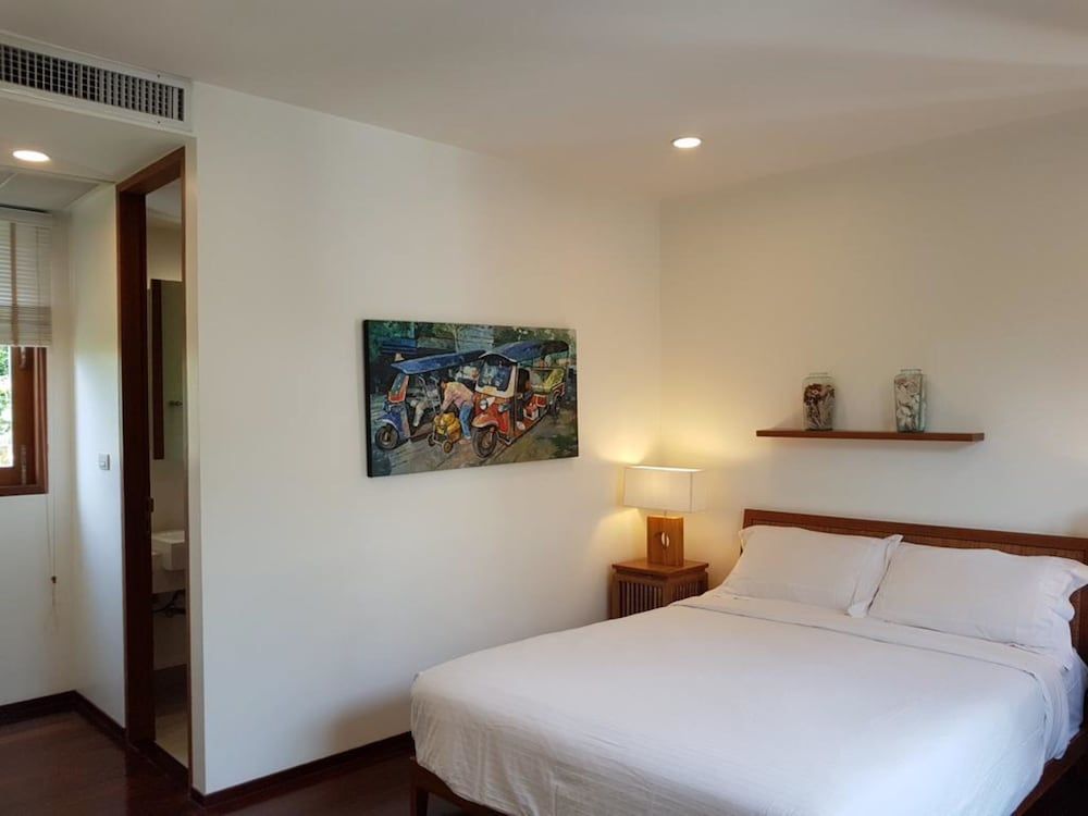 Pranaluxe Pool Villa Holiday Home Three-Bedroom Villa with Private Pool 7