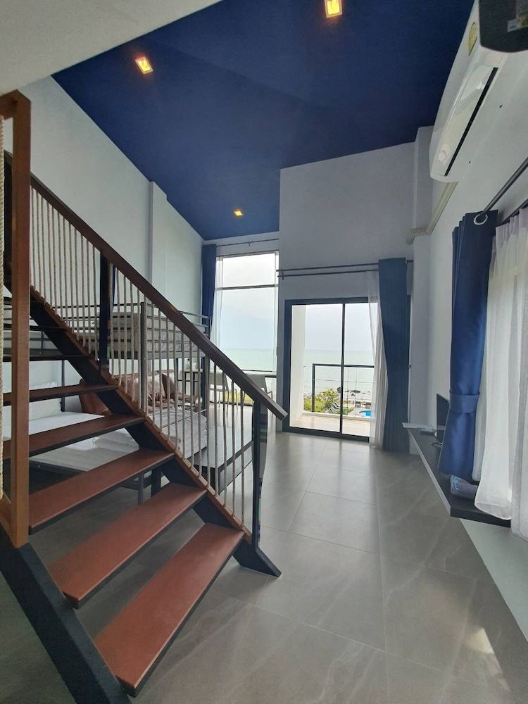 The Beach Resort & Residence Family Duplex, Sea View 6
