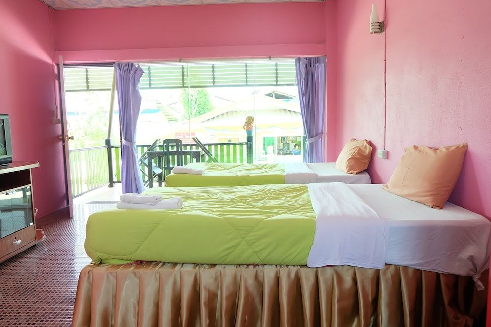 Nam Phueng Place 2 Standard Room 5