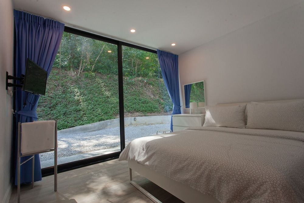 Bamboo Garden House The Cottage (4 Bedrooms) 3