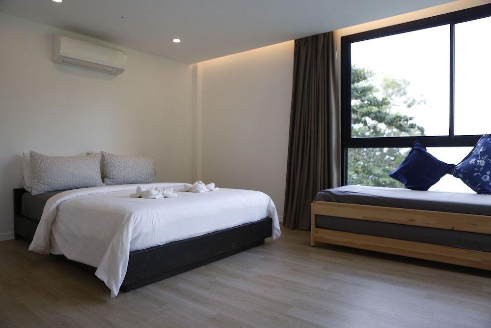 Bamboo Garden House Sea Villa (4 Bedrooms)