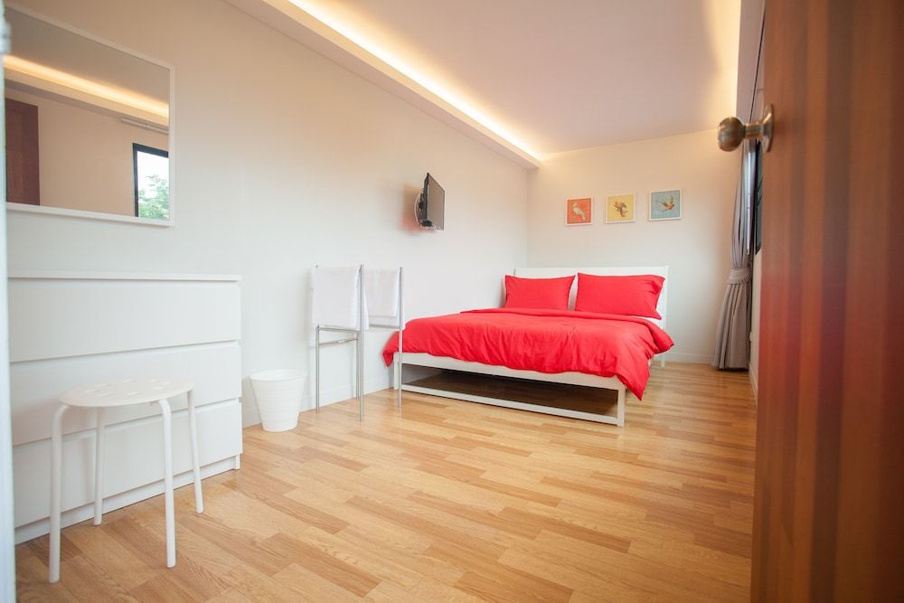 Bamboo Garden House Sea Villa (4 Bedrooms) 8