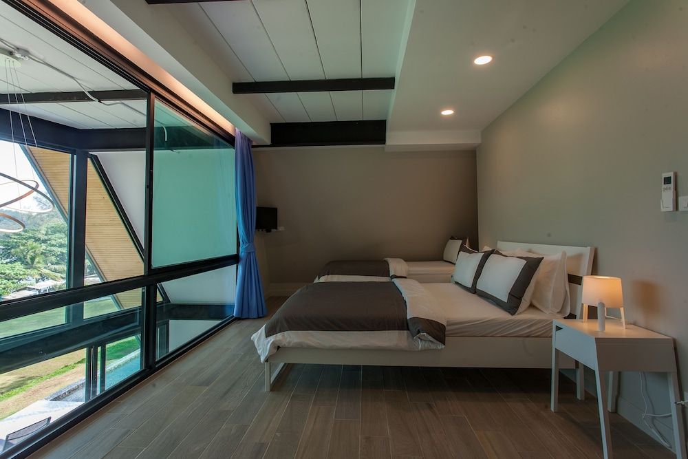 Bamboo Garden House The Cottage (4 Bedrooms) 9