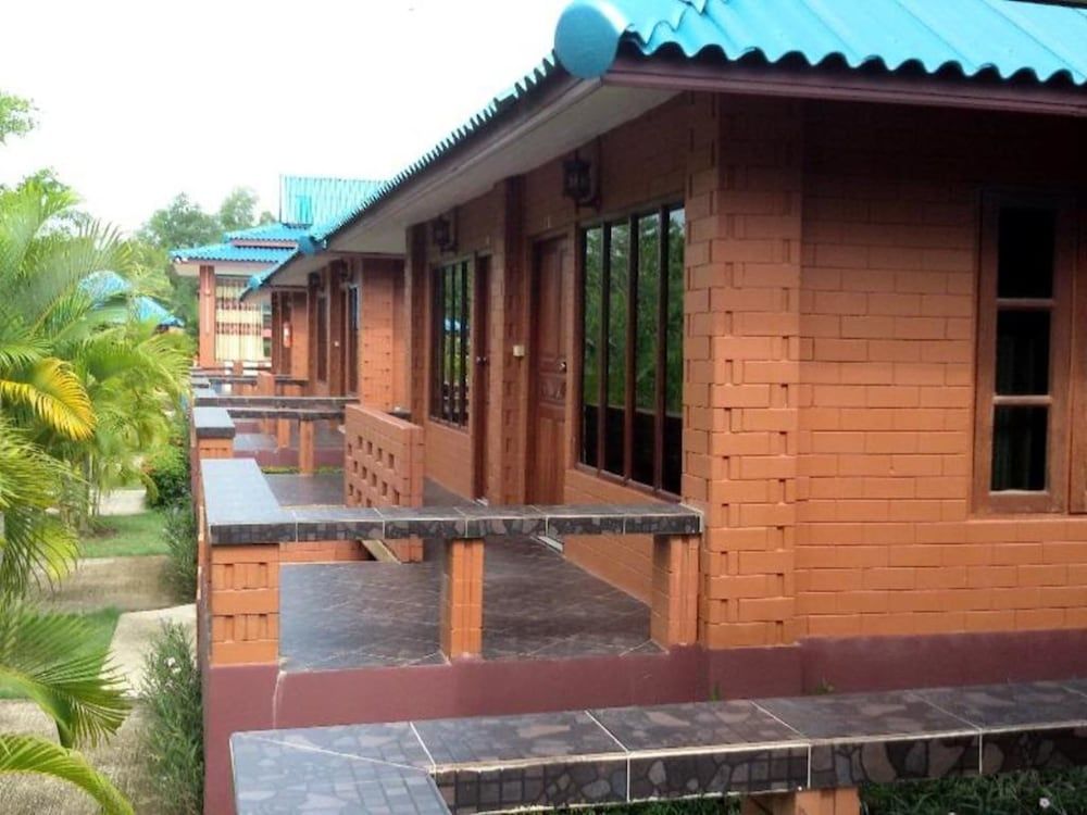 Lomdao Resort Standard Double Room 3