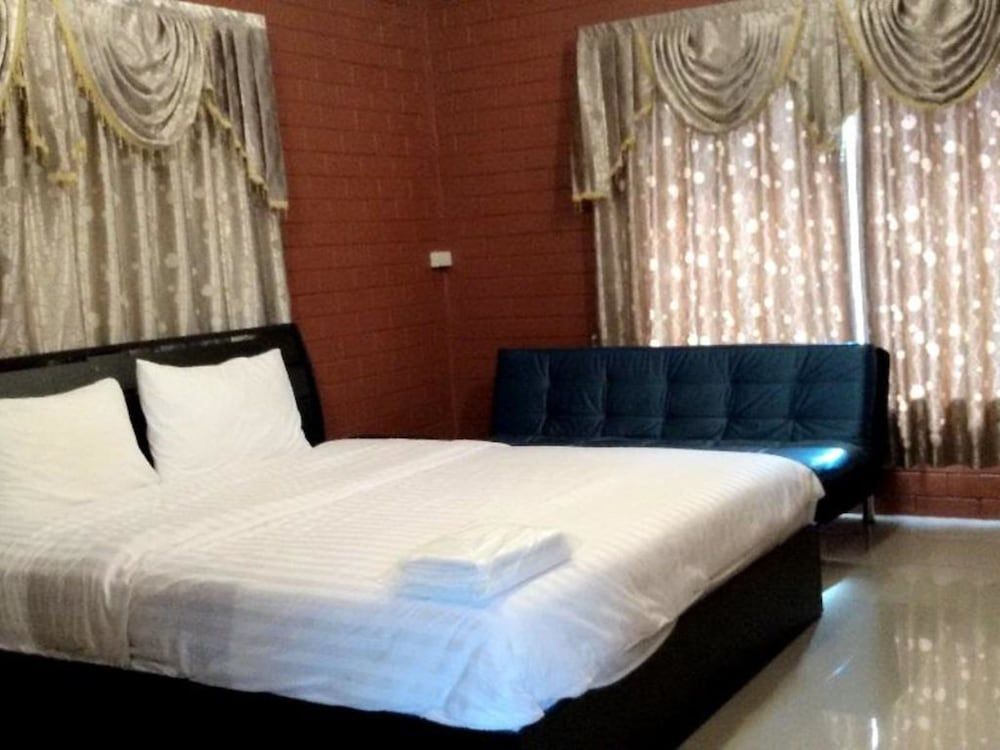 Lomdao Resort Standard Double Room 4