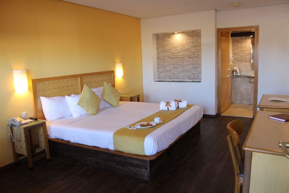 Hotel Colonial Hermosillo Standard Room, 1 King Bed 5