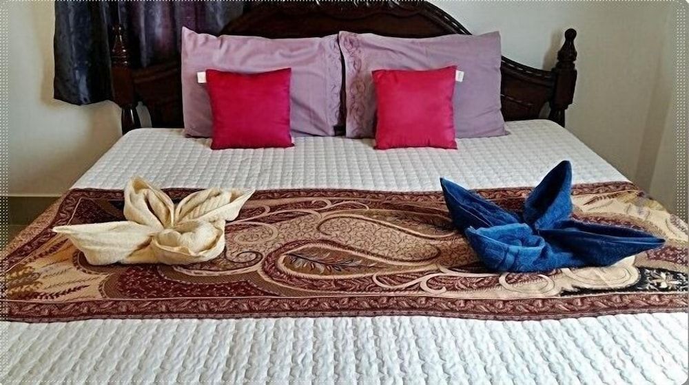 Wongsuwan Pool Villa Wongsuwan Pool Villa 4 (5 bedrooms) 4