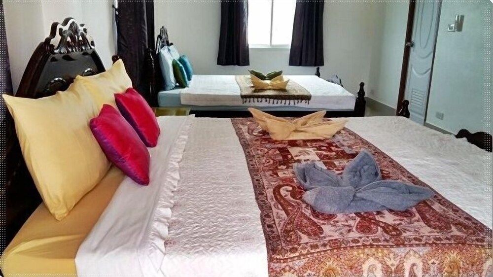 Wongsuwan Pool Villa Wongsuwan Pool Villa 4 (5 bedrooms) 6