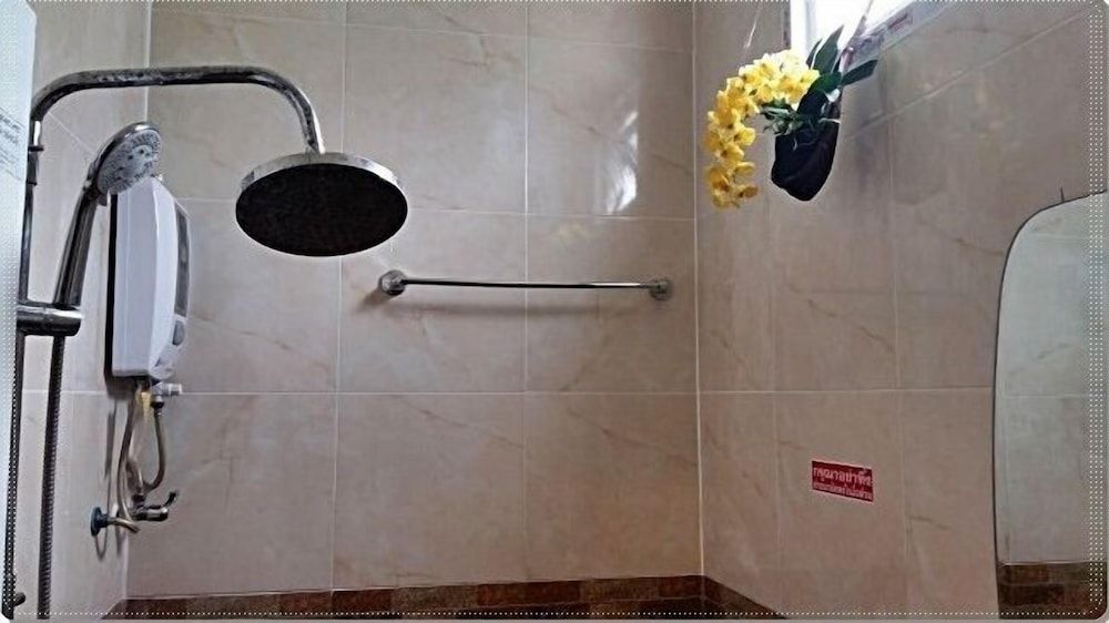 Wongsuwan Pool Villa Wongsuwan Pool Villa 4 (5 bedrooms) 10