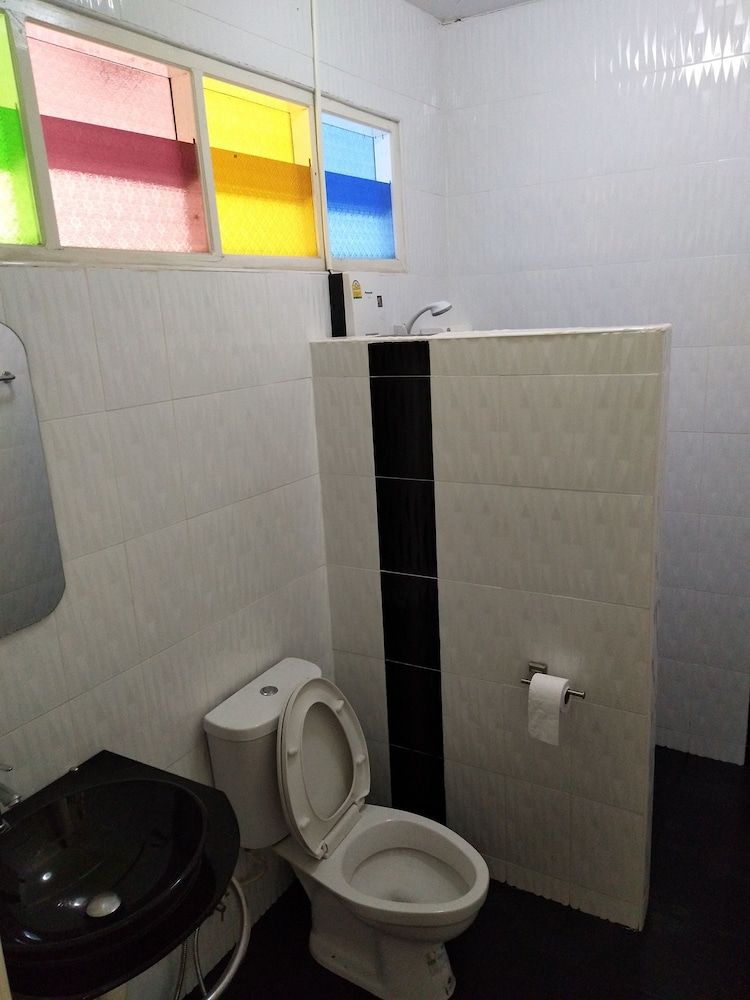 Chanthaburi Garden Hotel Superior Double Room 7