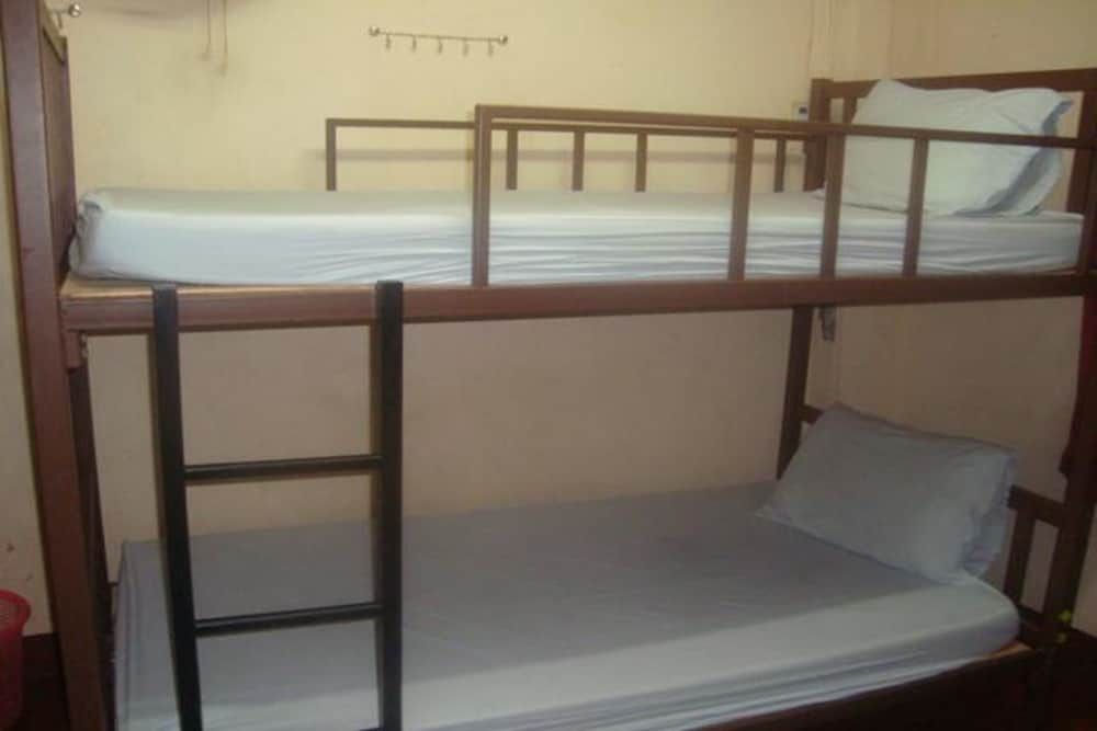 undefined Khaosan Rainbow Hostel 7