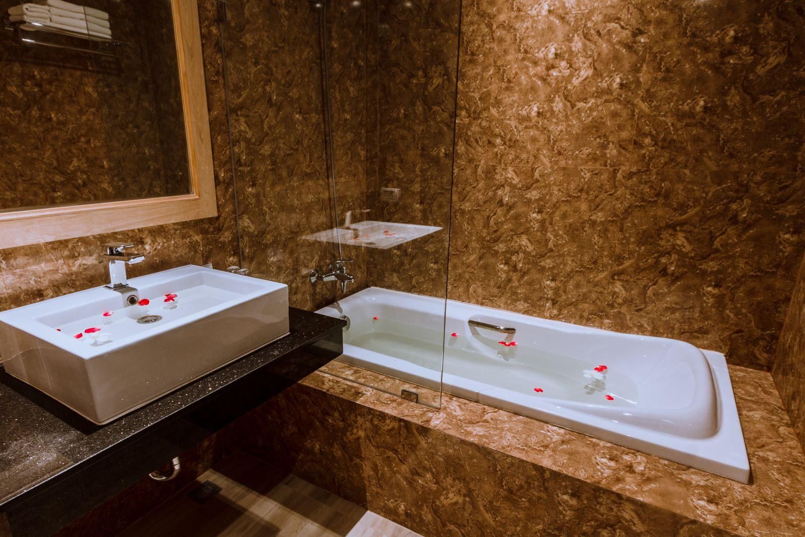 Airport Beach Hotel Phuket Superior Pool View Double Room 3