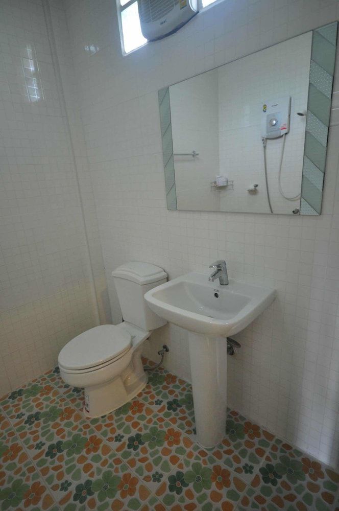 Tokyo Hotel Standard Bungalow 5