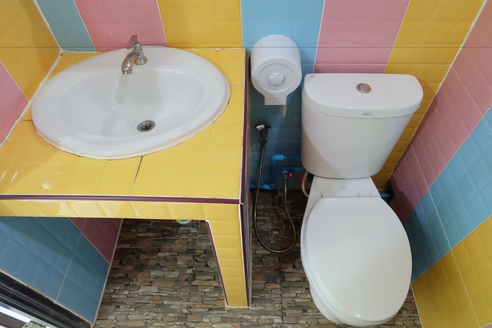 Honey Hotel Chiang Saen Superior Double Room 9