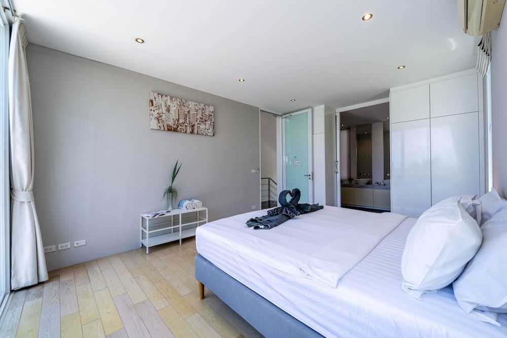 Phu Montra Villa with Ocean View A4 4-Bedroom Pool Villa 18