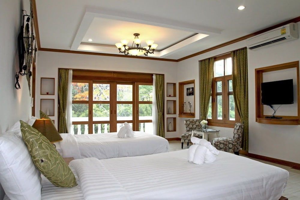 undefined Takiab Vintage