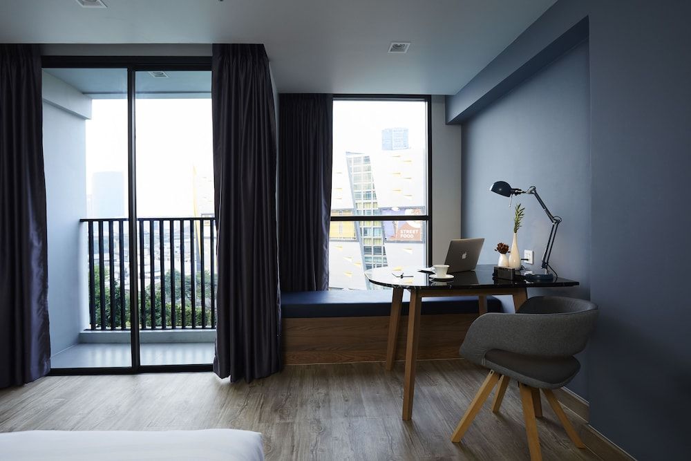 The Quarter Ladprao by UHG Deluxe Twin Room, Balcony 9