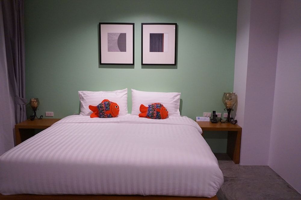 Raenong Boutique Hotel Deluxe Double Room 6