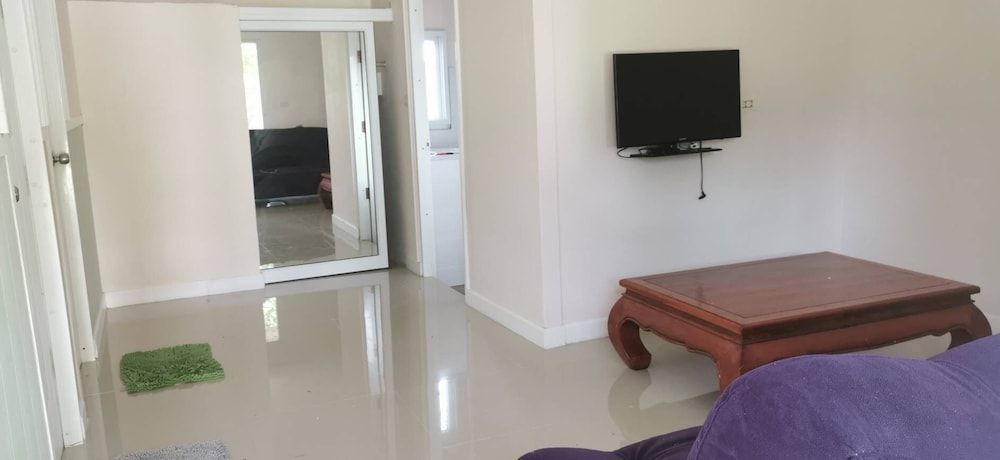 undefined Les Collines Resort 8