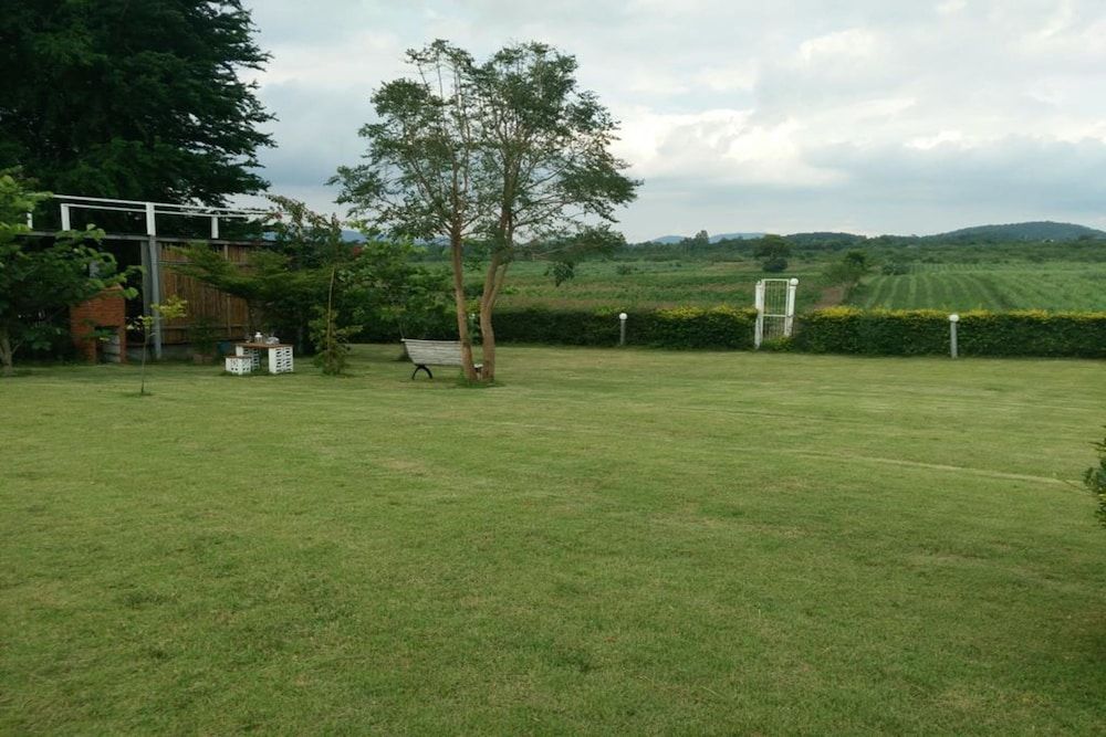 undefined Les Collines Resort 10