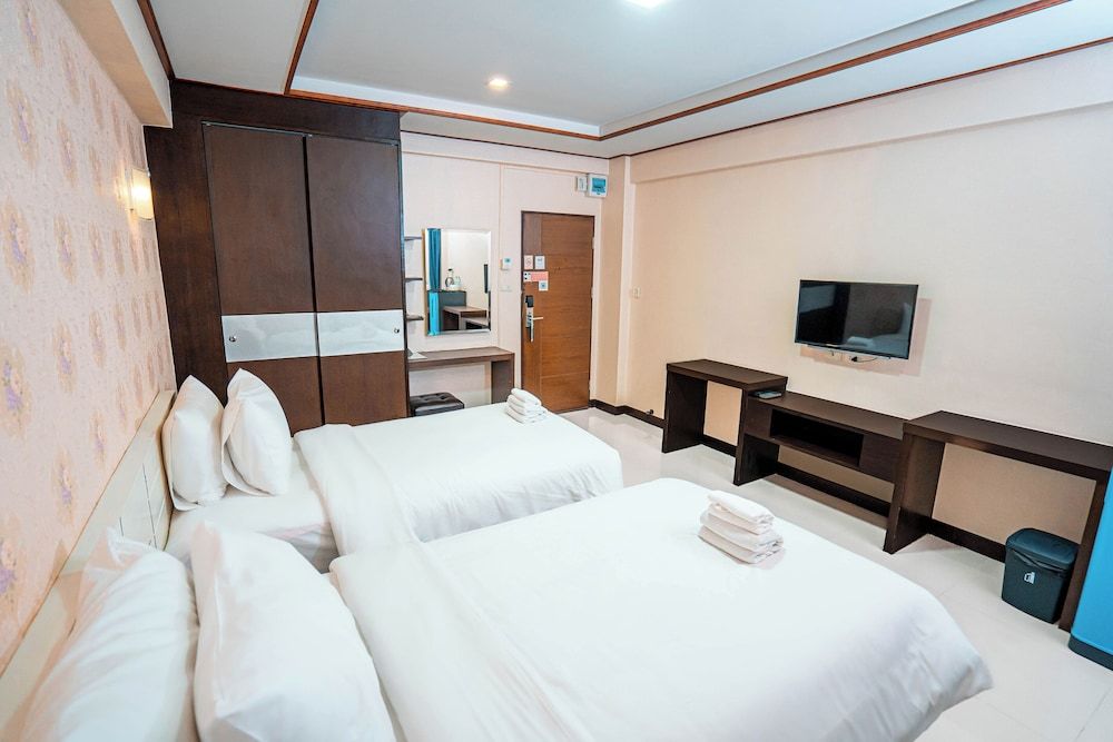 Blue Sky Residence Airport Superior Twin Room 5