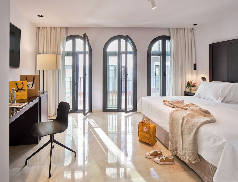 undefined Hotel Rey Alfonso X 2