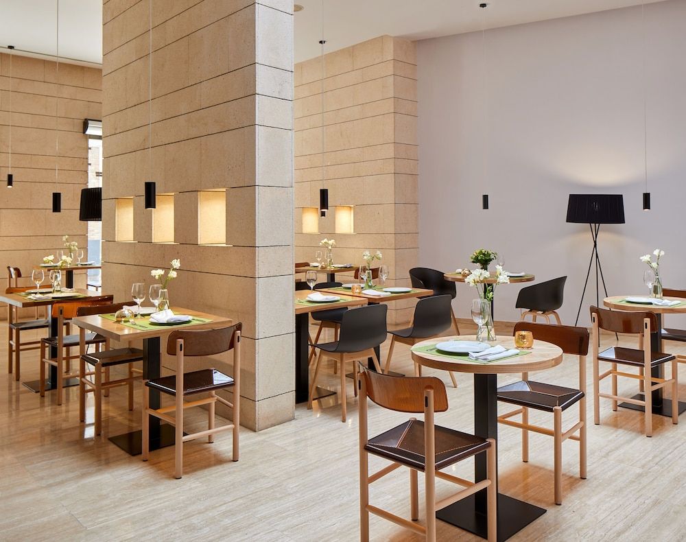 undefined Hotel Rey Alfonso X 4