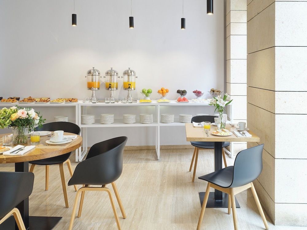 undefined Hotel Rey Alfonso X 10